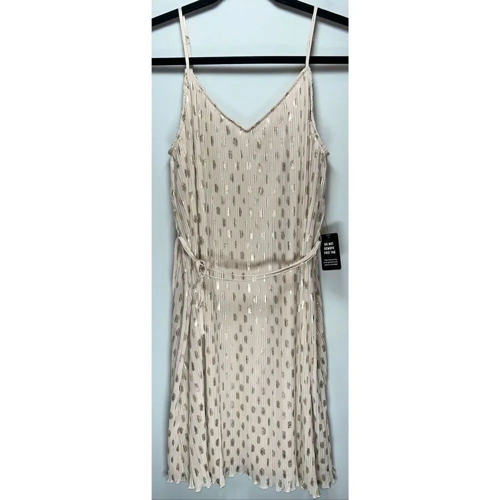 Express gold dress size Medium
